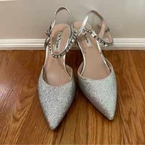 Nina Silver Sparkly Heels with Sequin Straps — Size 8.5
